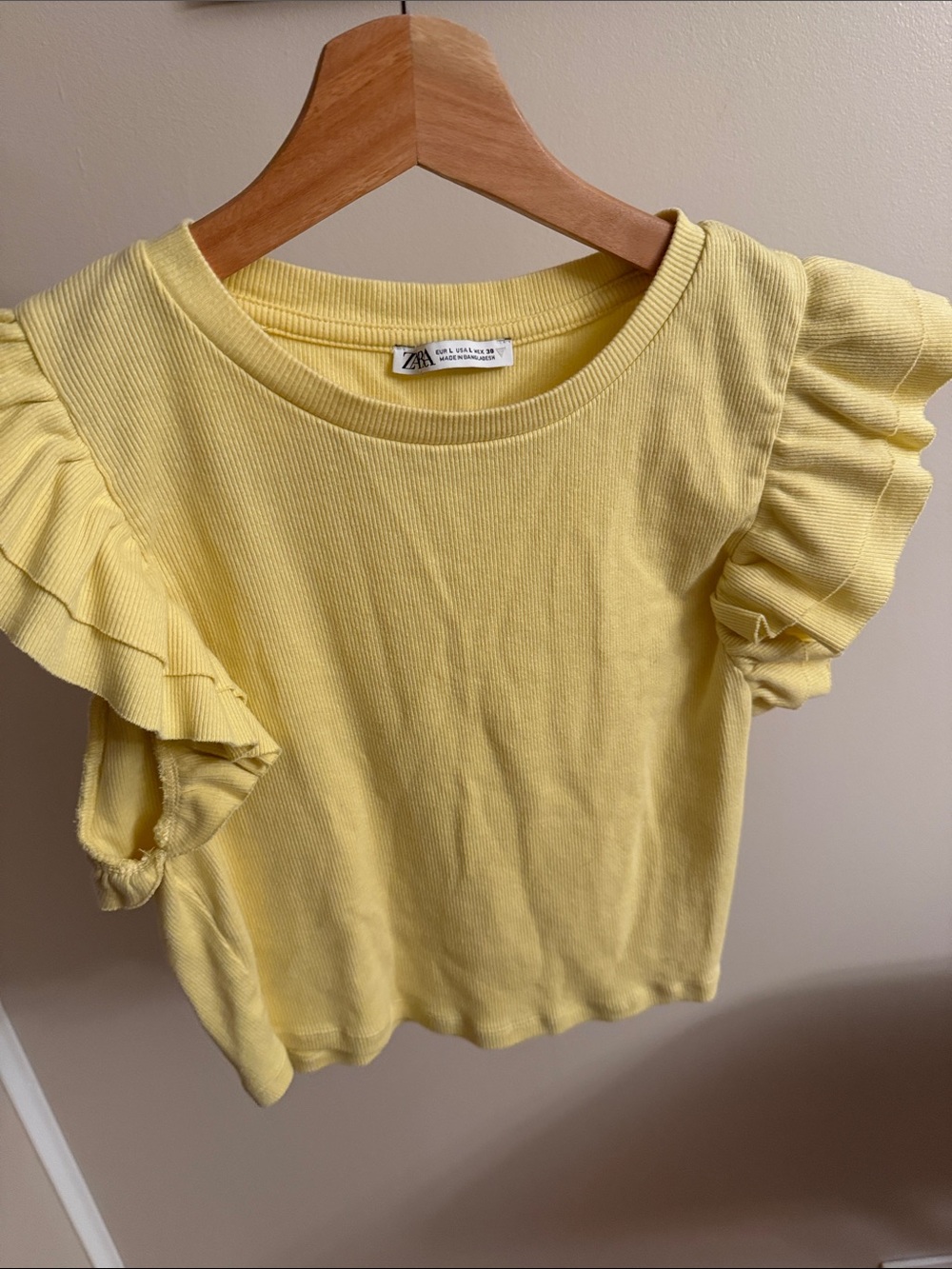 Zara Lemon Ruffle Sleeve Crop Top